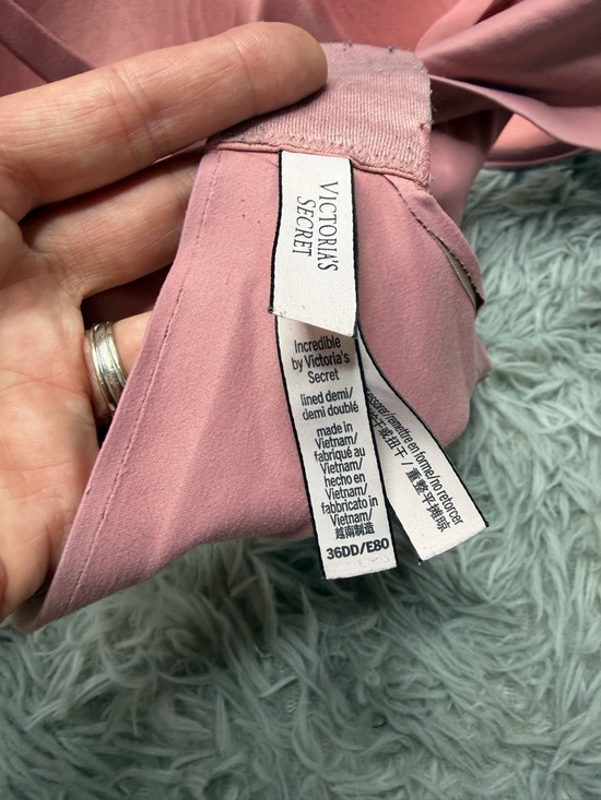 Victoria’s Secret Incredible by VS Lined Demi Bra Size 36DD Mauve Pink - Picture 4 of 4